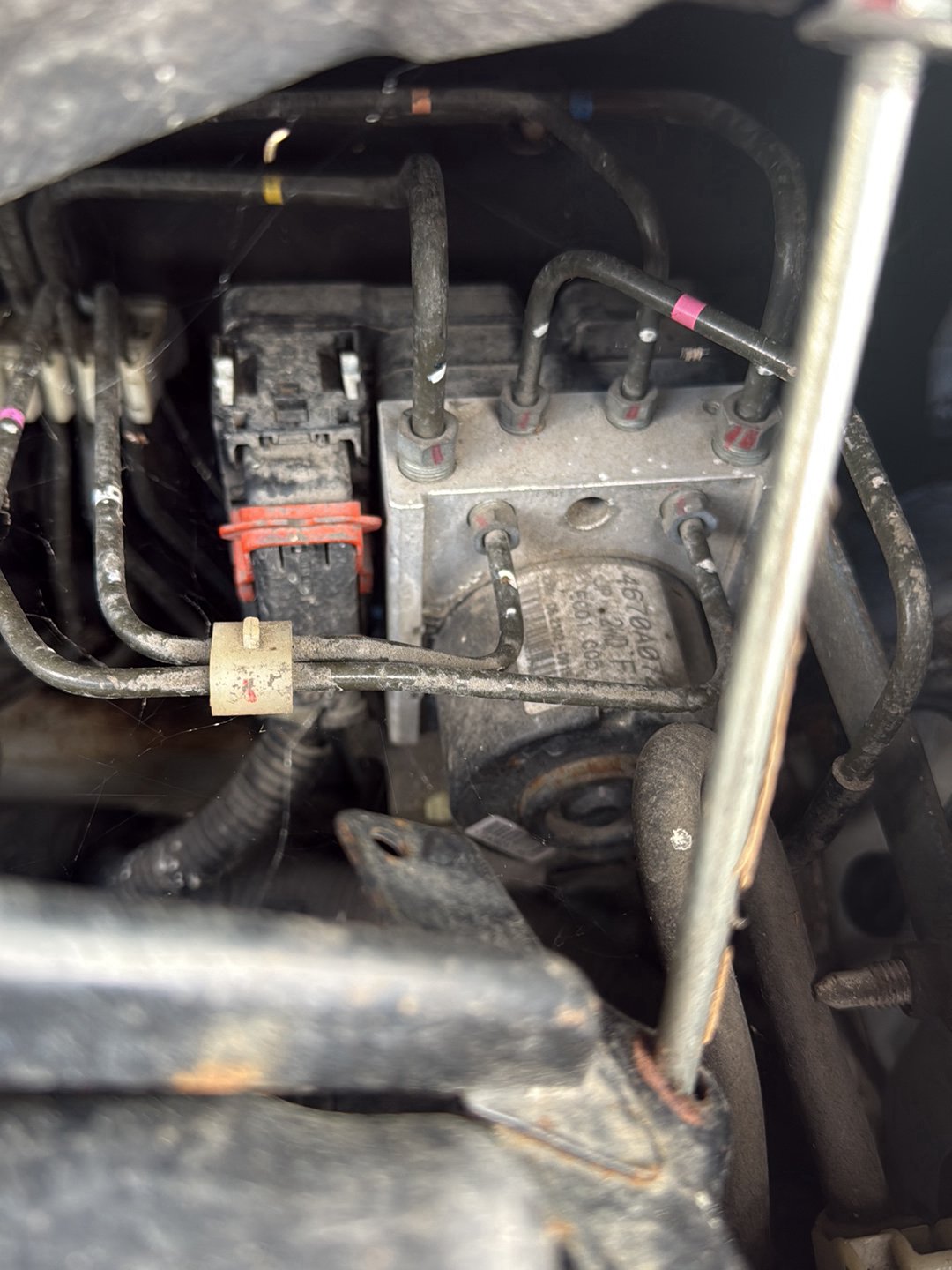 2007-2012 Mitsubishi Galant DJ CY4A - Anti-lock Braking System Pump/Modulator PN: