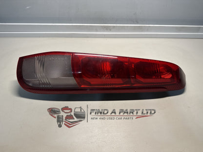 2006 Nissan X-Trail T30 - Right Taillight PN: 4913