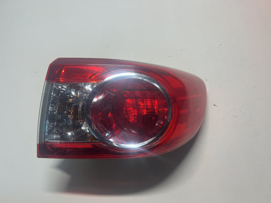 Mar 2010 to Dec 2013 - Toyota Corolla ZRE152R ZRE153R Sedan - Right Taillight
