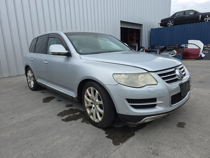 2007 Volkswagen Touareg V-8 WVGZZZ7LZ8D023177