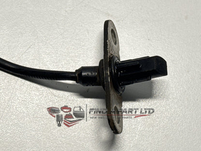 2008 Nissan Navara D40 - Right Rear ABS Sensor PN: 477090632