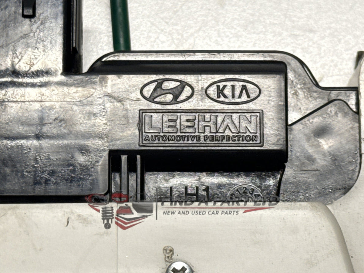 2014 Kia Rio JB - Left Front Lock Mechanism PN: