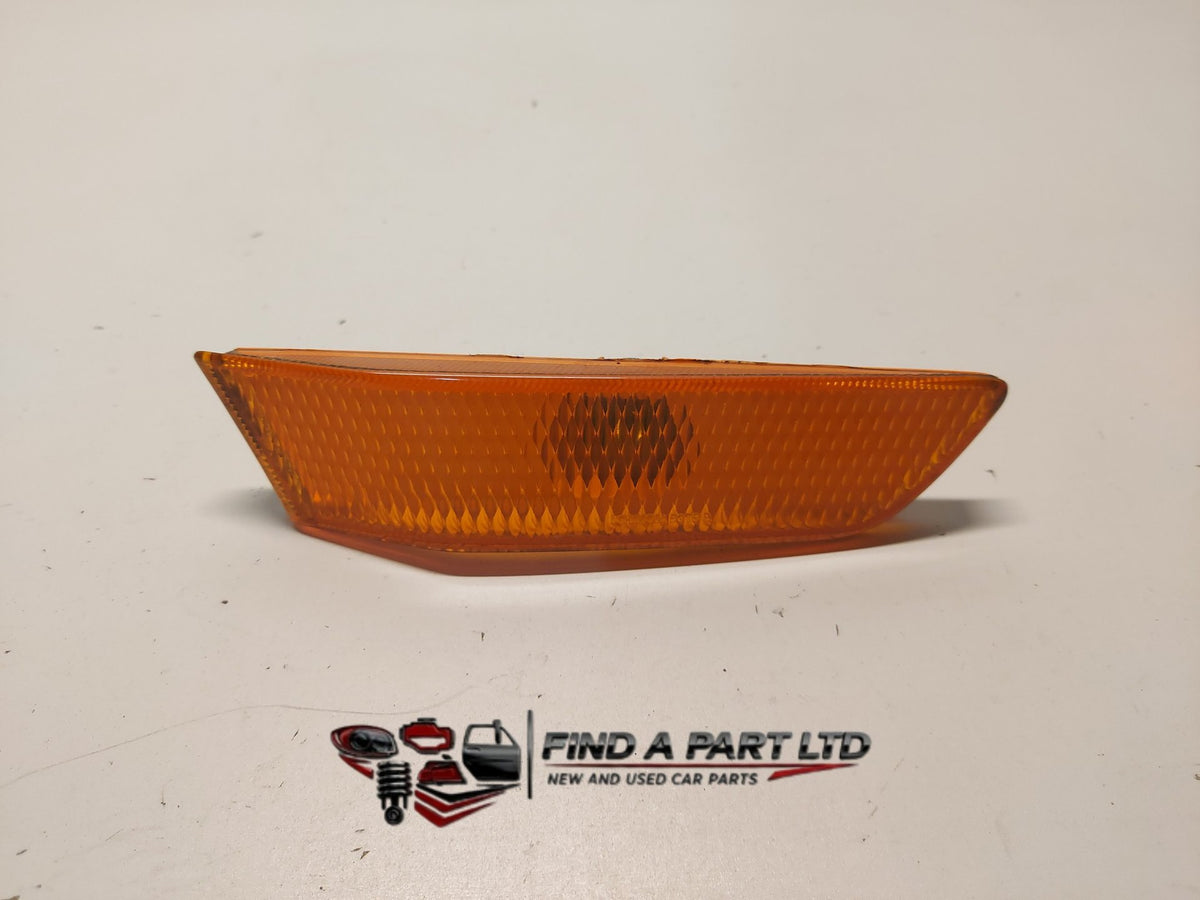 Nissan Skyline V35 - Right Front Guard Indicator PN: 5375