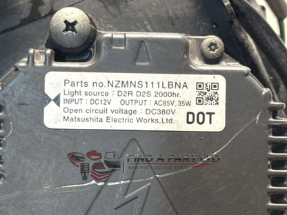 2006 Nissan X-Trail T30 - Left Headlight PN: 1670