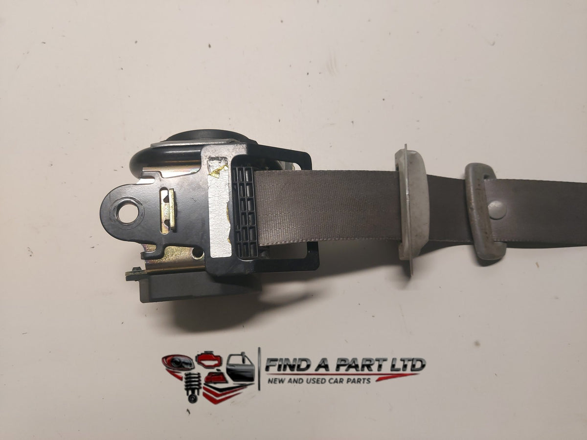 2004 Toyota Camry XV30 - Right Front Seat Belt PN: 511572867A