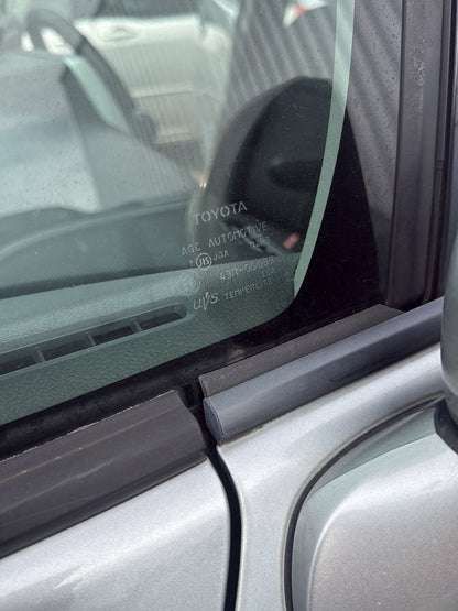 2009-2017 Toyota Wish ZGE20 - Left Front Quarter Door Glass PN: