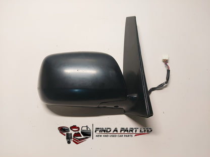 2005 Toyota Estima R30 - Right Door Mirror PN: E4 012142
