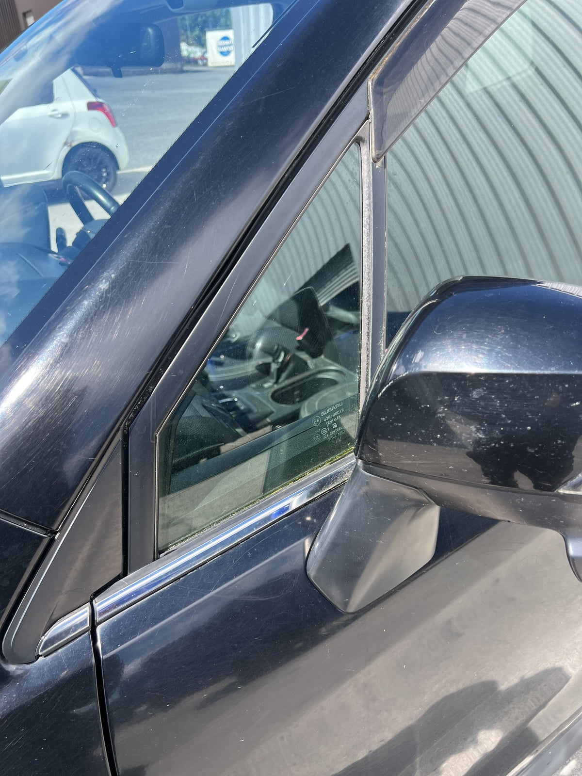 2013 Subaru Forester SJ5 - Left Front Quarter Door Glass PN: M2E3