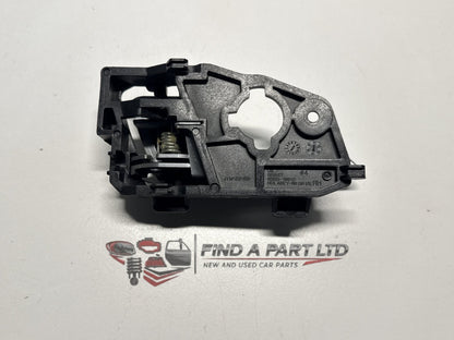 2014 Kia Rio JB - Right Front Door Interior Handle PN: 83620-1W010