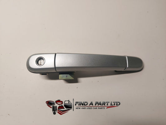 2001 Nissan Primera RP12 - Left Front Exterior Door Handle