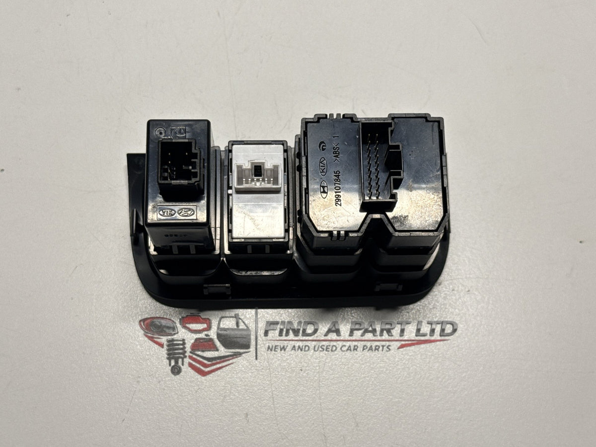 2014 Kia Rio JB - Lower Dash Panel with Headlight Switch PN: 299107845