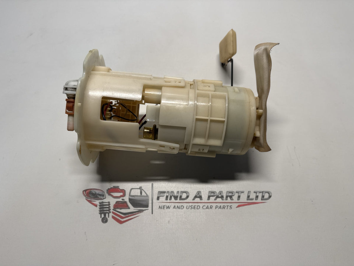 2008 Nissan Elgrand E51 - Fuel Pump PN: