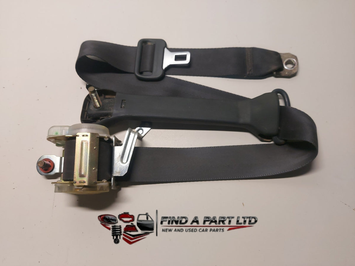 1996 Toyota Corolla E100 - Right Rear Seat Belt PN: 7F3420