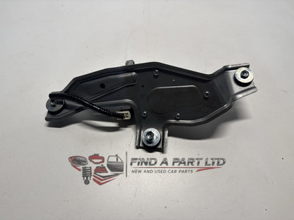 2013-2016 Mazda CX-5 KE - Rear Wiper Motor PN: KD77-67450