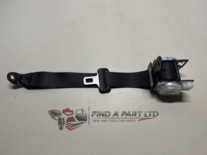 2004 Toyota Corolla E120 - Right Rear Seat Belt PN: TK-AB0-F1681