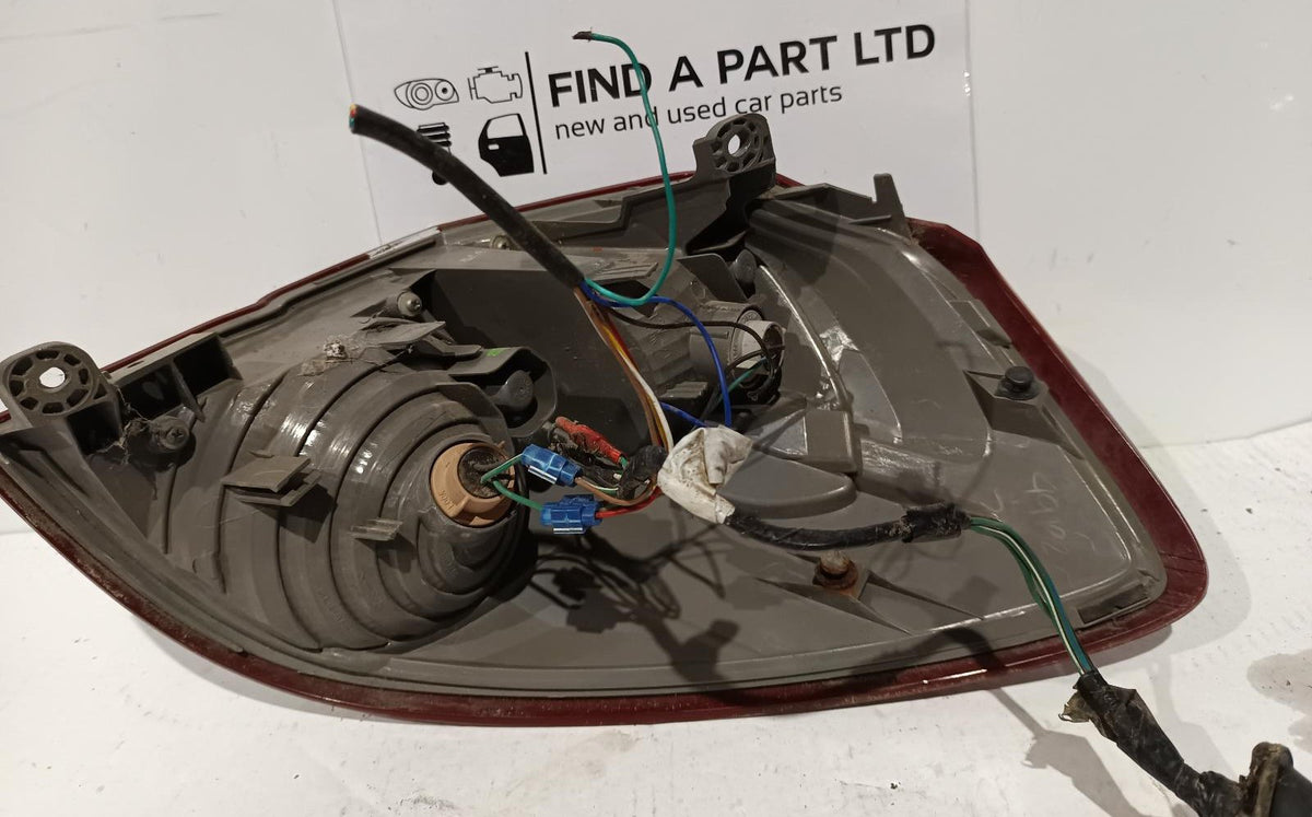2006 Subaru Legacy - Left Taillight PN: