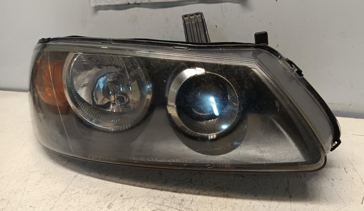 Jun 2001 to Dec 2005 - Nissan Pulsar N16 Hatchback - Right Headlight - 1 Piece H/Lamp + C/Light, Grey Backing Type