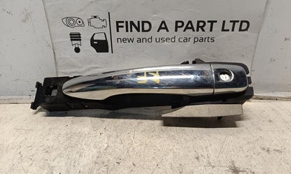 Apr 2015 to Current - Nissan Navara NP300 - Right Front Door Exterior Handle - Chrome Type