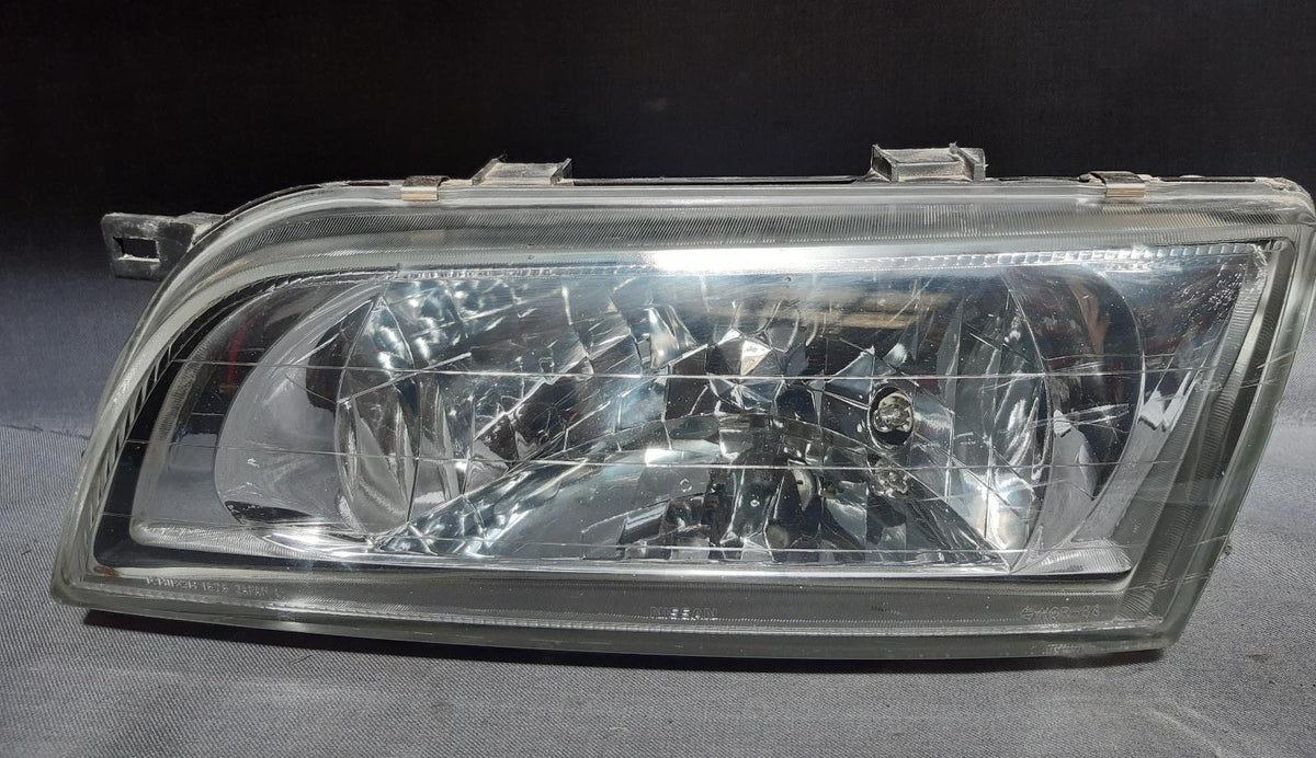 Mar 1998 to Jun 2000 - Nissan Pulsar N15 - Left Headlight - Non Sss Type