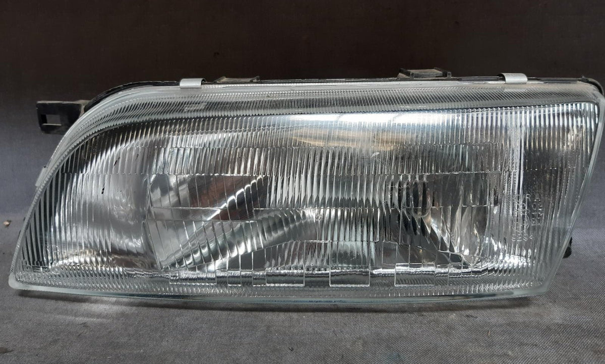 Oct 1995 to Mar 1998 - Nissan Pulsar N15 - Left Headlight - Ichikoh Lens# 1513