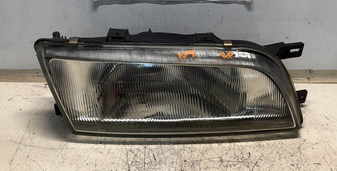 1996 Nissan Pulsar N15 - Right Headlight PN: 1513