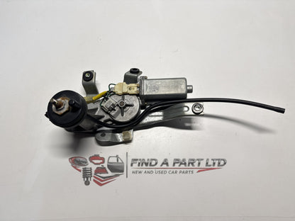 2002 Honda Avancier TA - Rear Wiper Motor PN: 34946-581