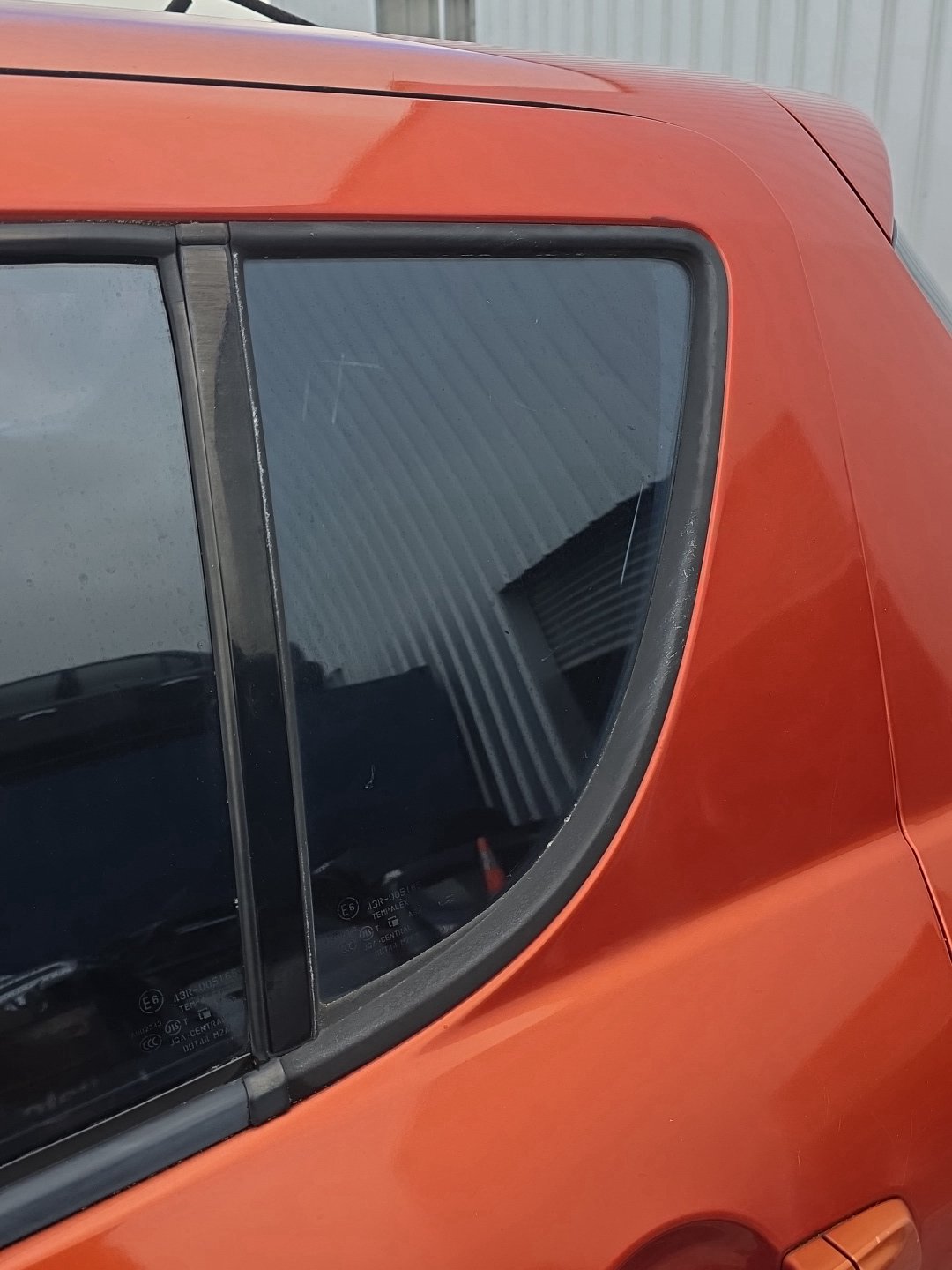 2010-2016 Suzuki Swift FZ FZ82S - Left Rear Quarter Door Glass PN: