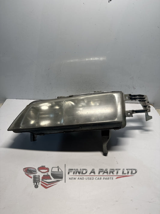1993-1997 Honda Accord CD - Left Headlight PN: 001-6676