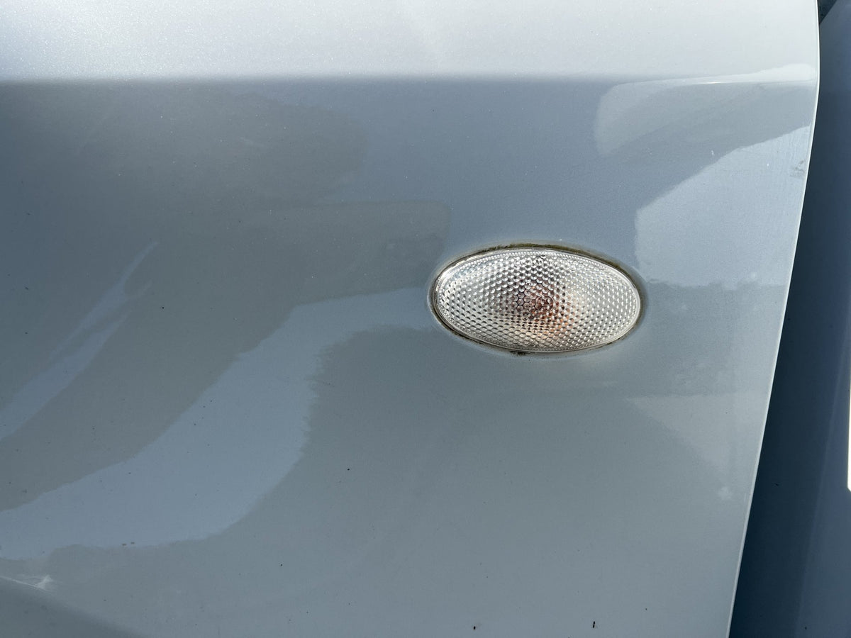 2006 Suzuki Swift ZC31S - Left Indicator PN: