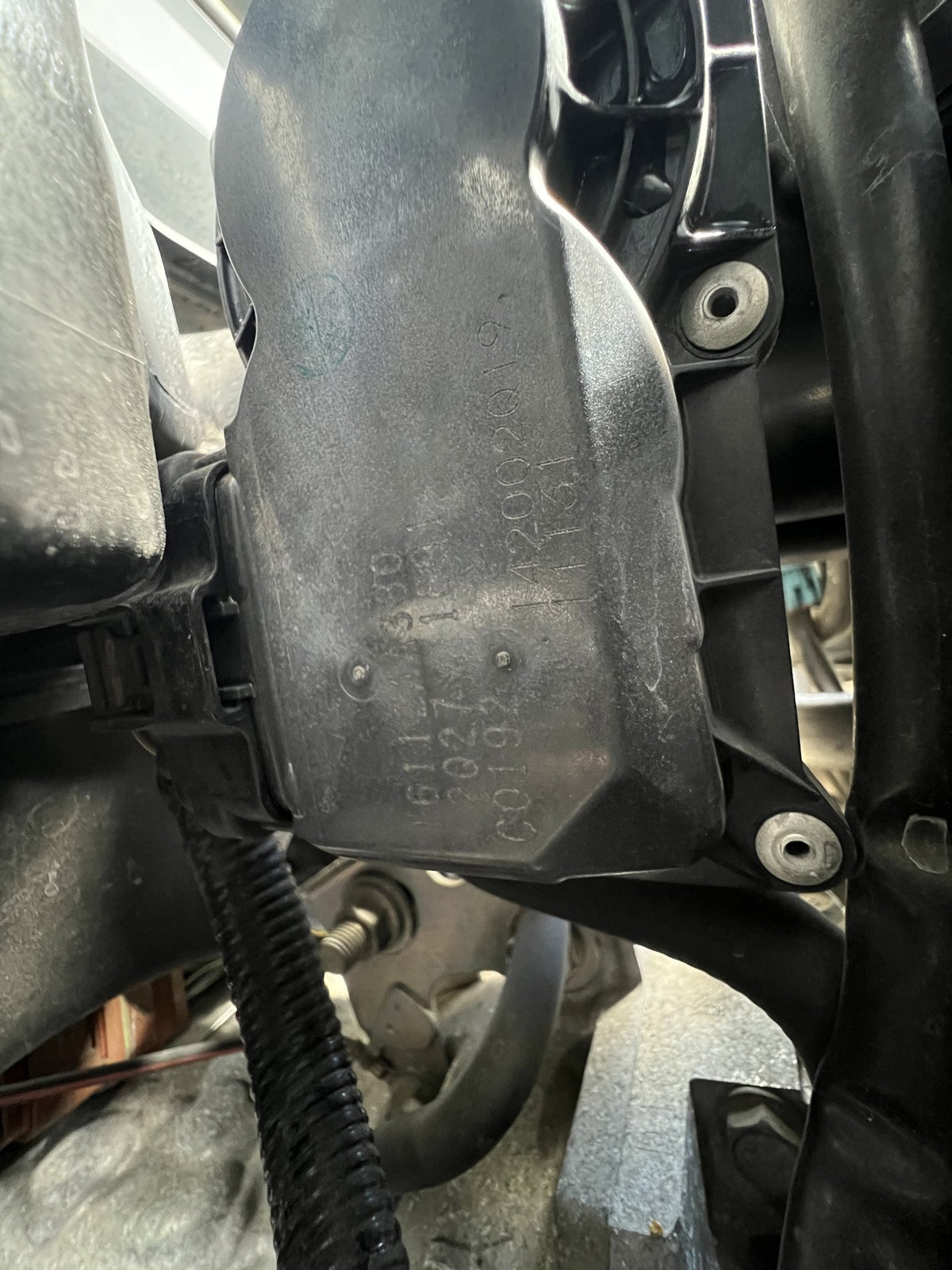 2013 Subaru Forester SJ5 - Throttle Body PN: