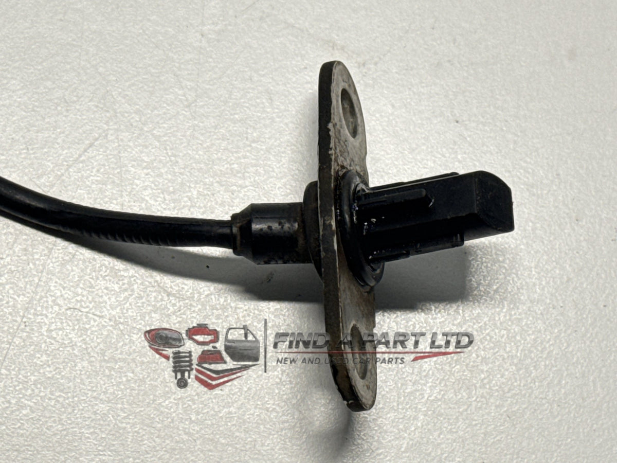 2008 Nissan Navara D40 - Right Rear ABS Sensor PN: 477090632