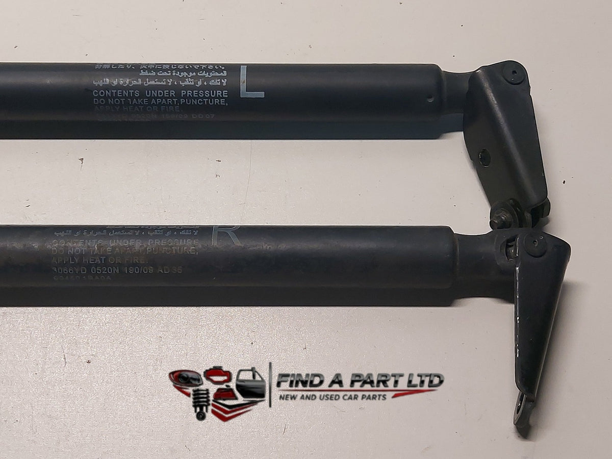 2009 Nissan Skyline Crossover J50 - Tailgate Strut Pair PN: 90450(51) 1BA0A
