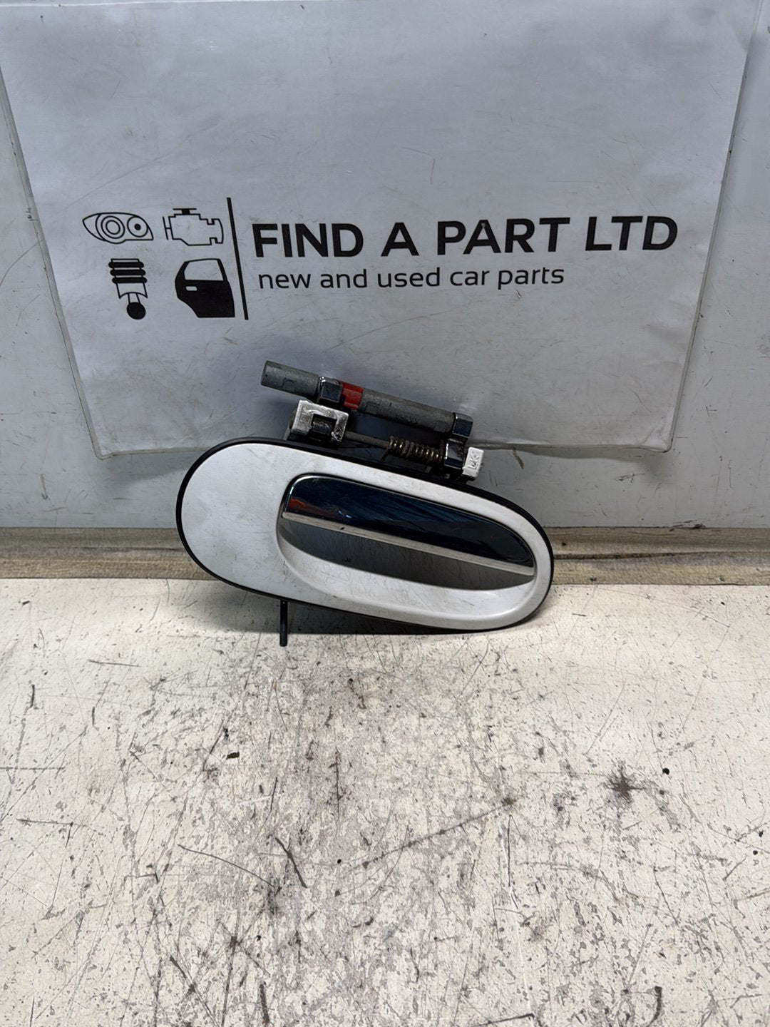 2000-2005 Nissan Bluebird Sylphy- Right Rear Exterior Door Handle PN: