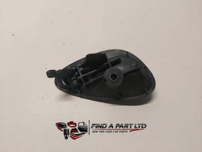 2003 Holden Commodore VY - Left Front Door Interior Handle PN: