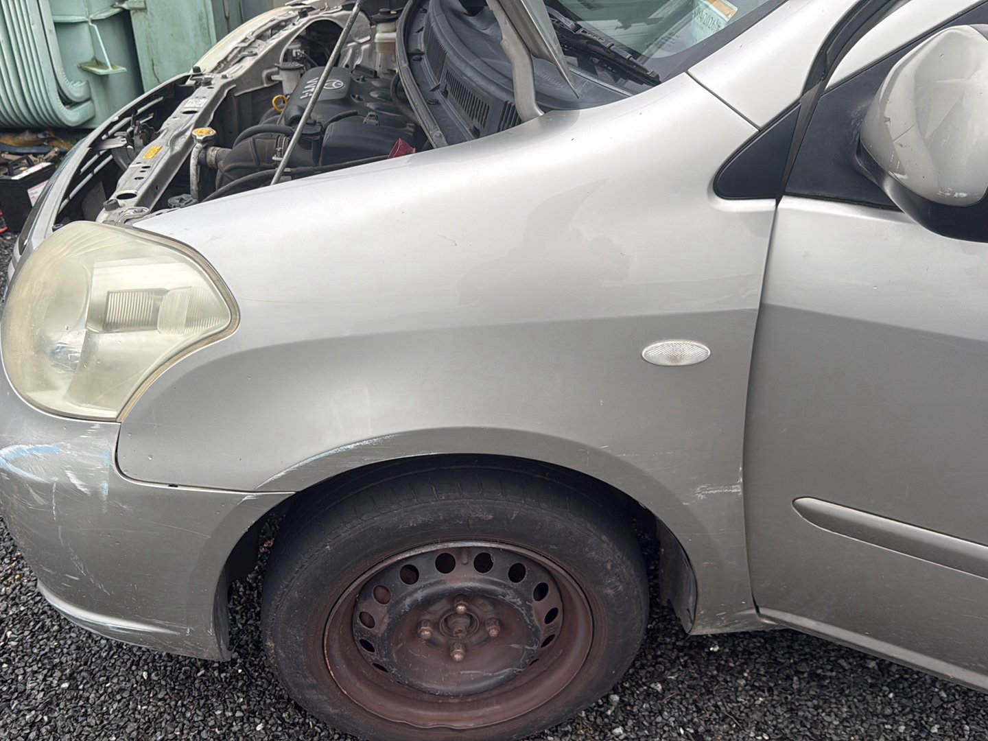 2003-2011 Toyota Raum Z20 NCZ20 - Left Front Guard PN: