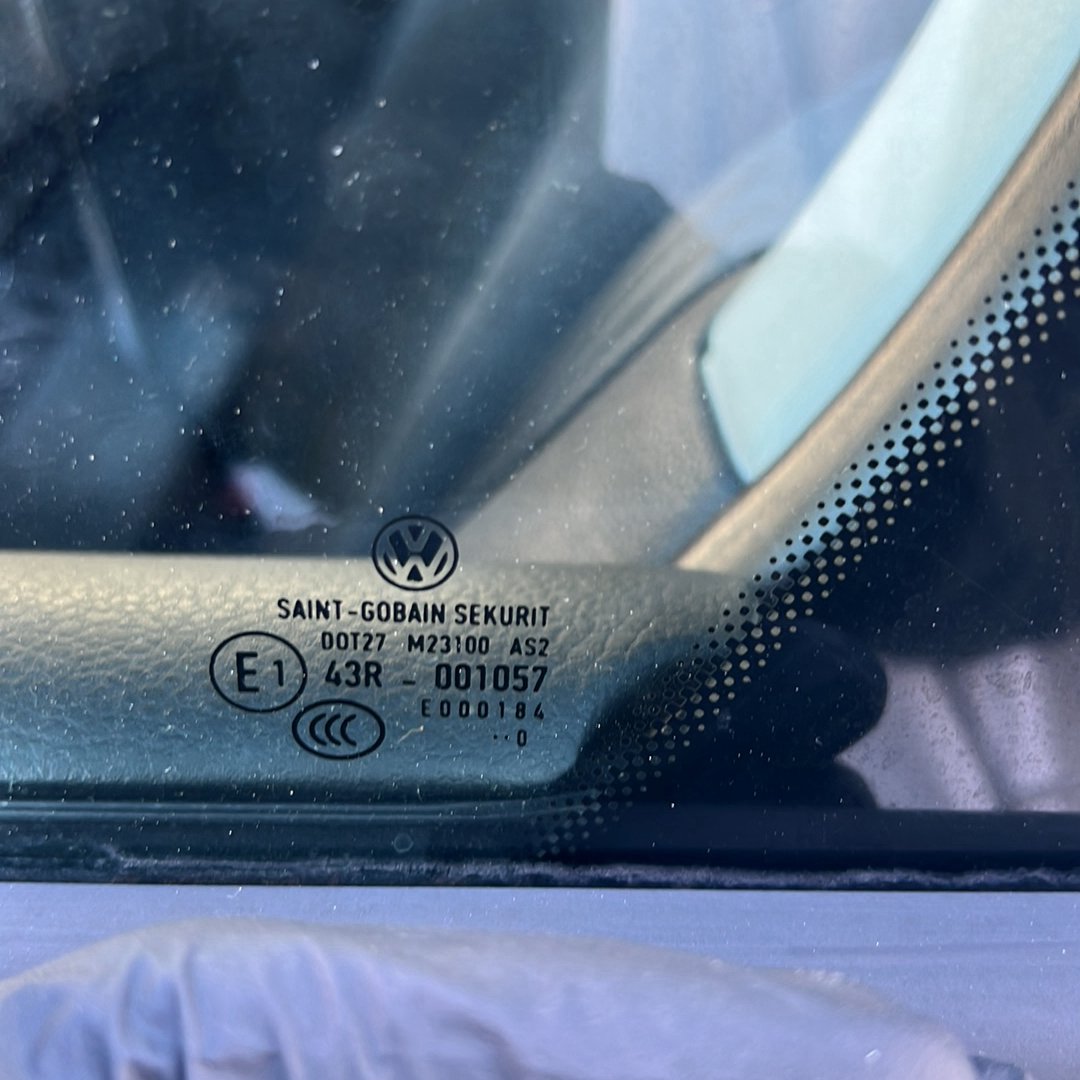 Oct 2008 to Mar 2013- Volkswagen Golf Gen 6 Hatchback 5 Door- Left Rear Quarter Door Glass