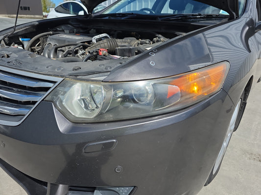 2008 Honda Accord CW - Left Headlight PN: Stanley P7566