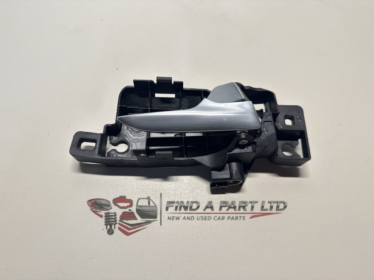 2013 Ford Mondeo MK4 - Right Rear Door Interior Handle PN: 6M21-U22600, 7S71-A22600, BS71-A22600