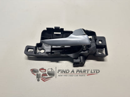 2013 Ford Mondeo MK4 - Right Rear Door Interior Handle PN: 6M21-U22600, 7S71-A22600, BS71-A22600