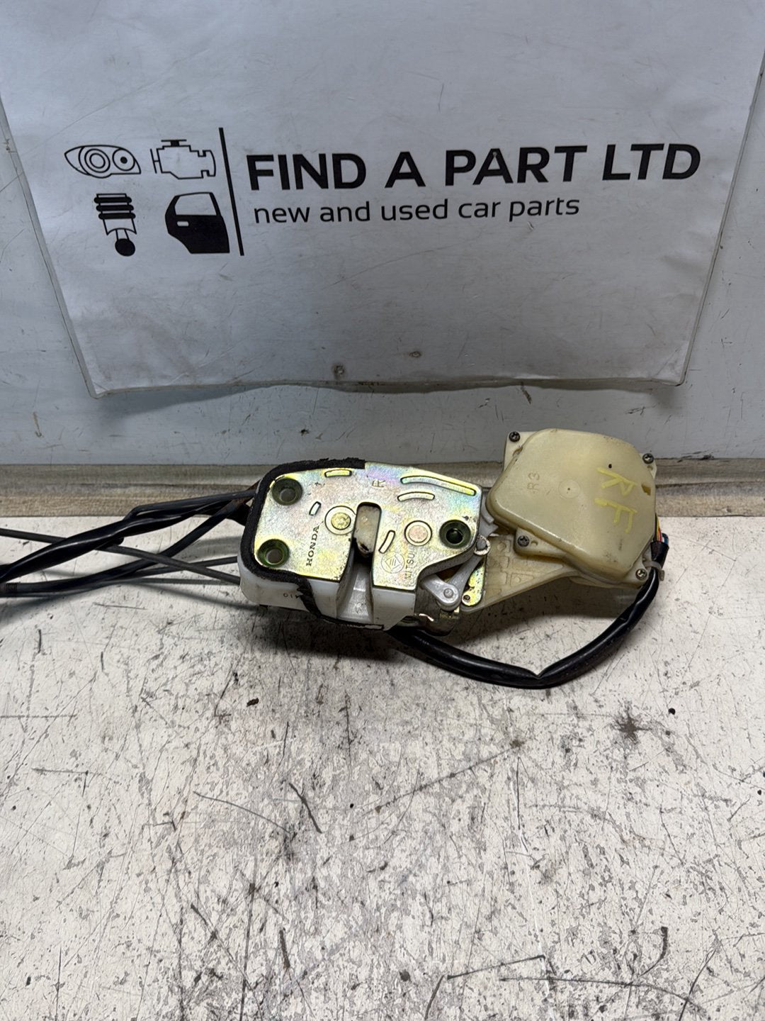 1995-1998 Honda Odyssey- Right Front Lock Mechanism PN: