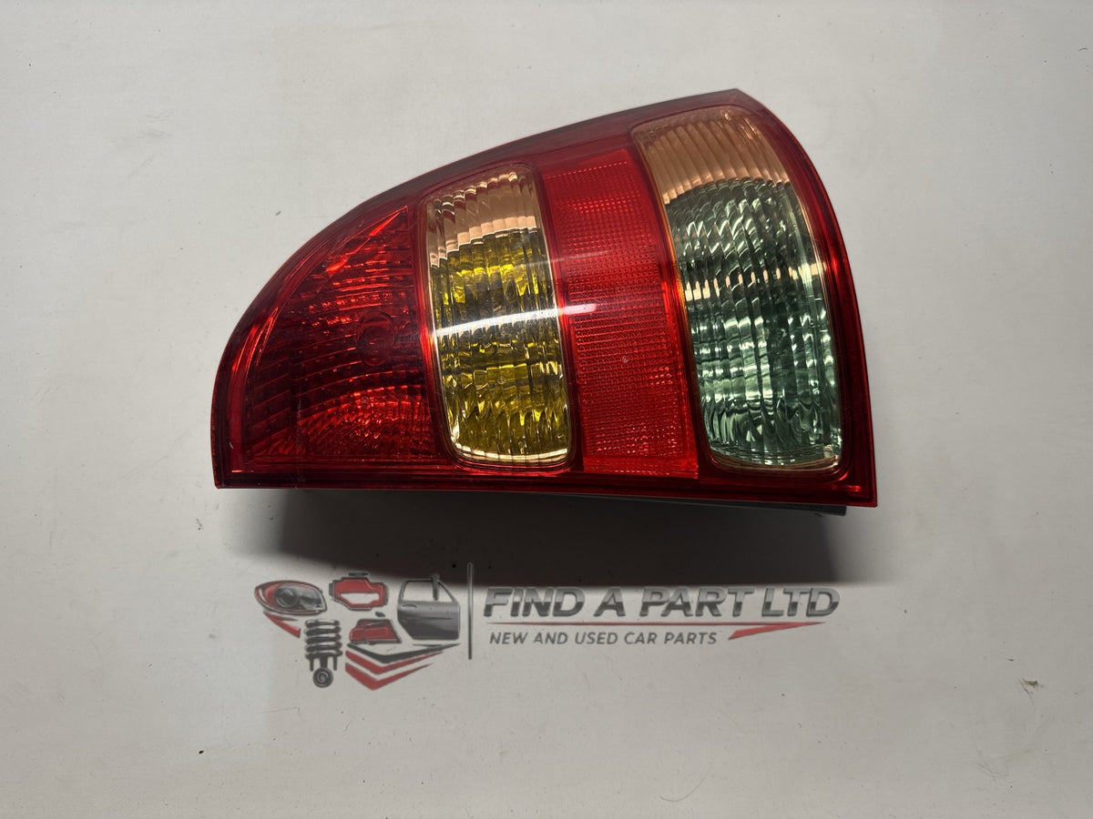 2004 Toyota Corolla E120 - Right Taillight PN: 13 79