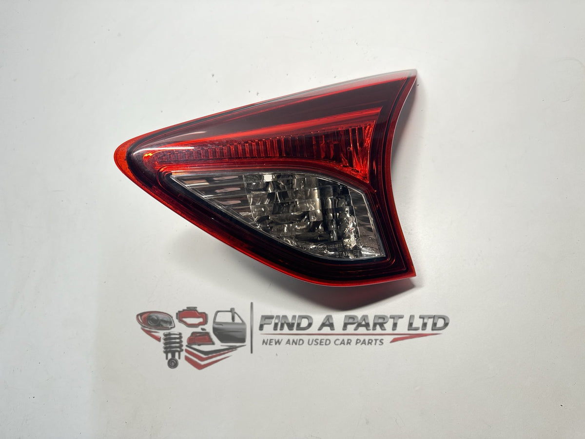 2013-2016 Mazda CX-5 KE - Right Tailgate Light PN: W0137