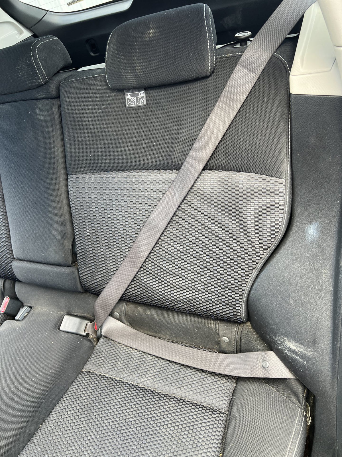 2013 Subaru Forester SJ5 - Left Rear Seat Belt PN: TK-AB0-1064