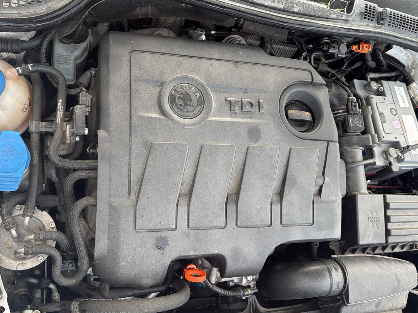 2012-2020 Skoda Octavia 5E - Engine Cover PN: