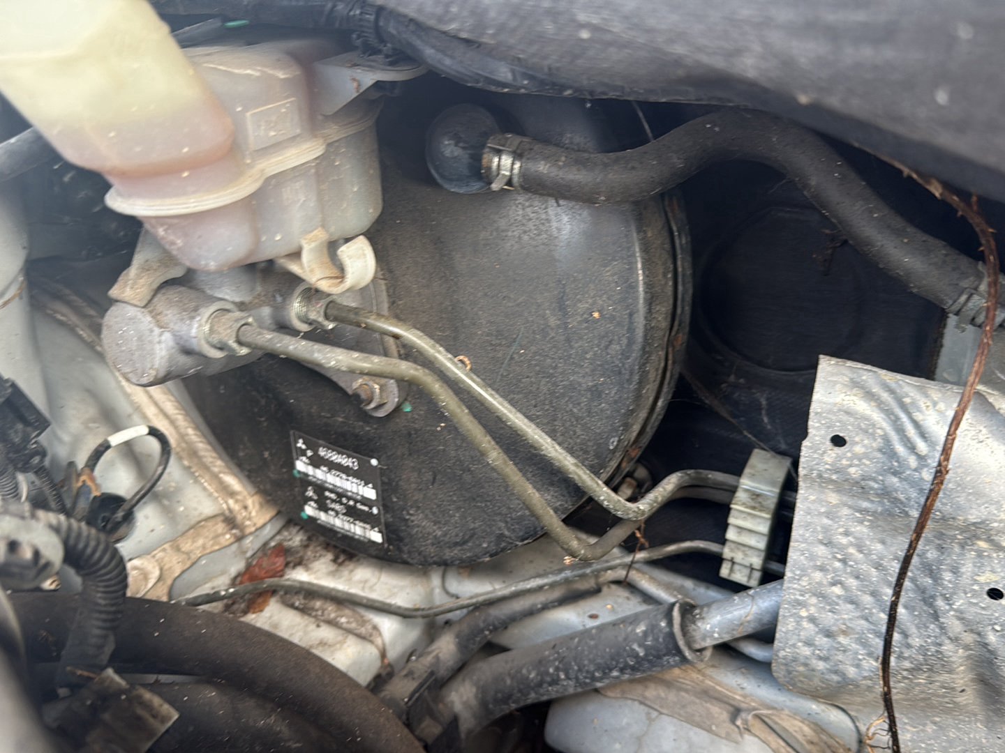 2004-2012 Mitsubishi Galant DJ CY4A - Brake Booster PN: